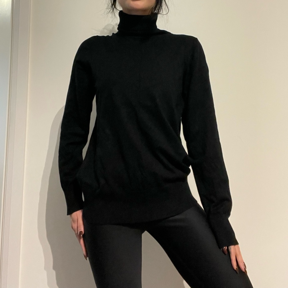 Smart Set Classic Black Turtleneck Sweater